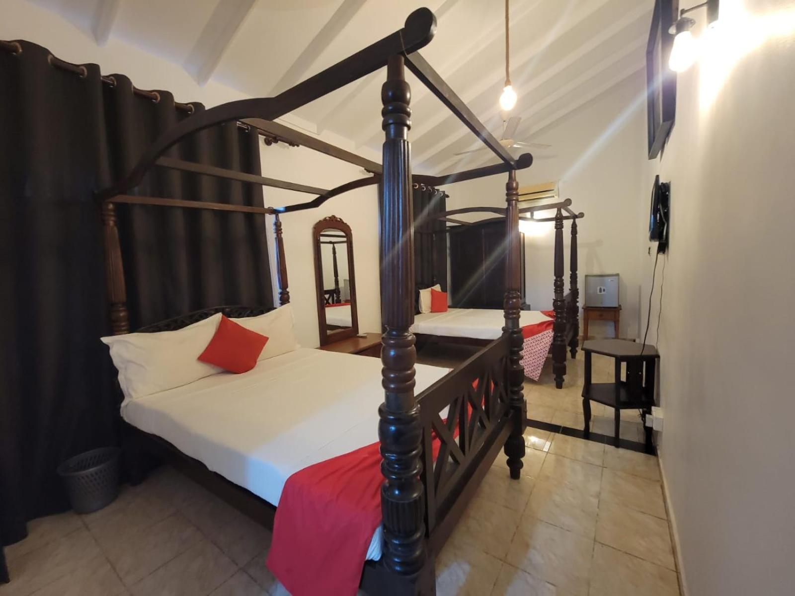 The Empyrean Airport Transit Hotel كاتوناياكى المظهر الخارجي الصورة