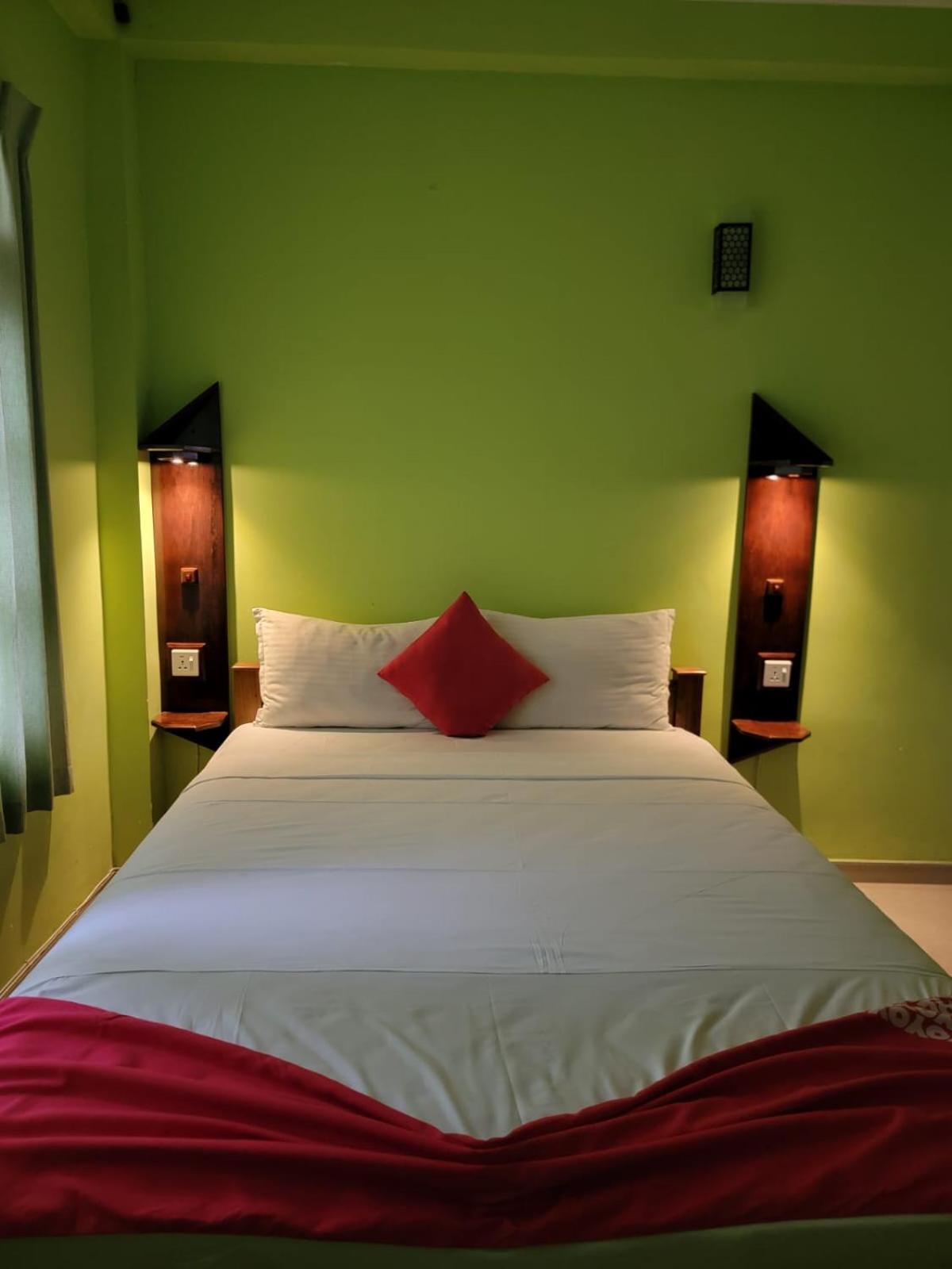 The Empyrean Airport Transit Hotel كاتوناياكى المظهر الخارجي الصورة